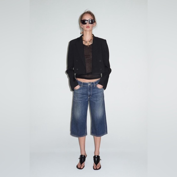 ZARA LOW-RISE DENIM SHORTS ZW COLLECTION - Picture 2 of 12